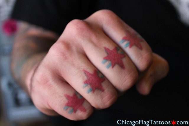 Patrick Cornolo Chicago Flag knuckles tattoo