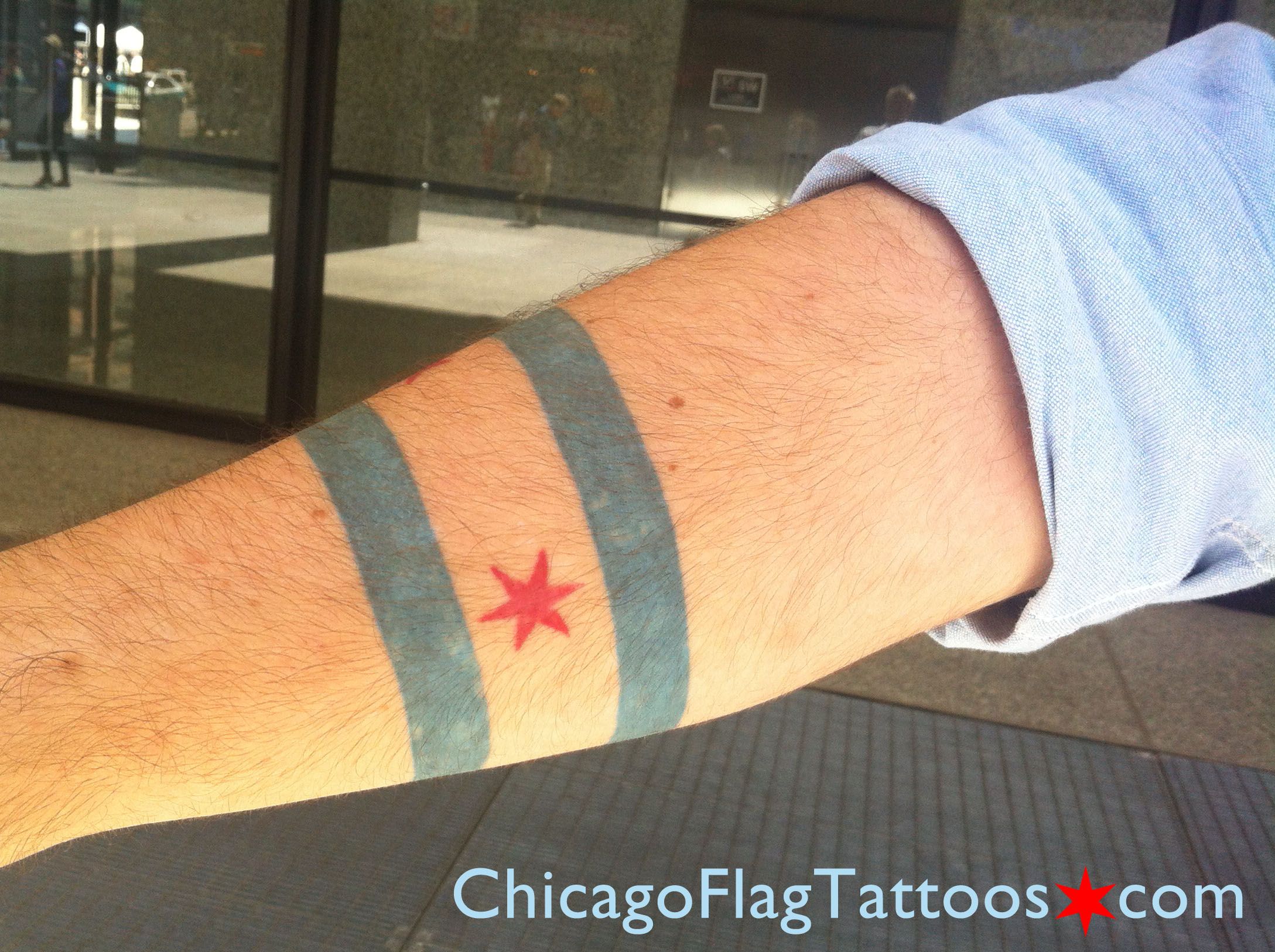 http://chicagoflagtattoos.com/img/ben-folgers-tattoo.jpg