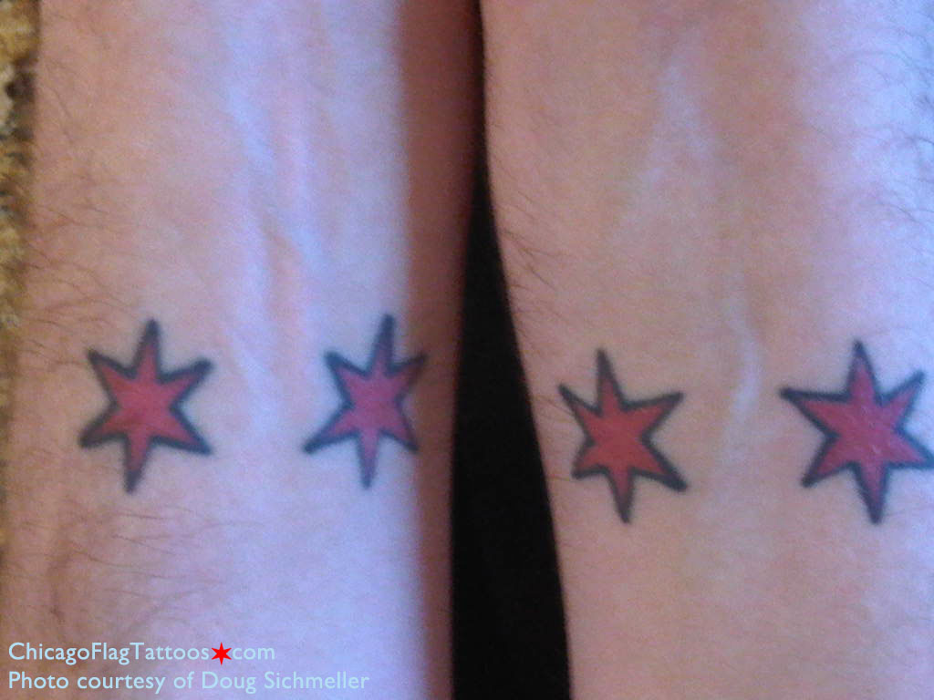 http://chicagoflagtattoos.com/img/dougsichmeller-chicagostarstattoocloseup.jpg